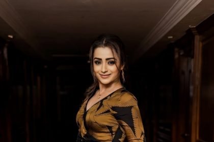 australian actress traditional dress ultra hd tollywood
