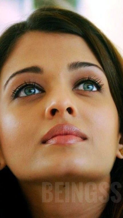 indian actress close up 8k hollywood