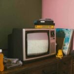 portrait wallpaper full hd retro phone