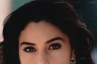 italian actress minimal makeup 8k european cinema