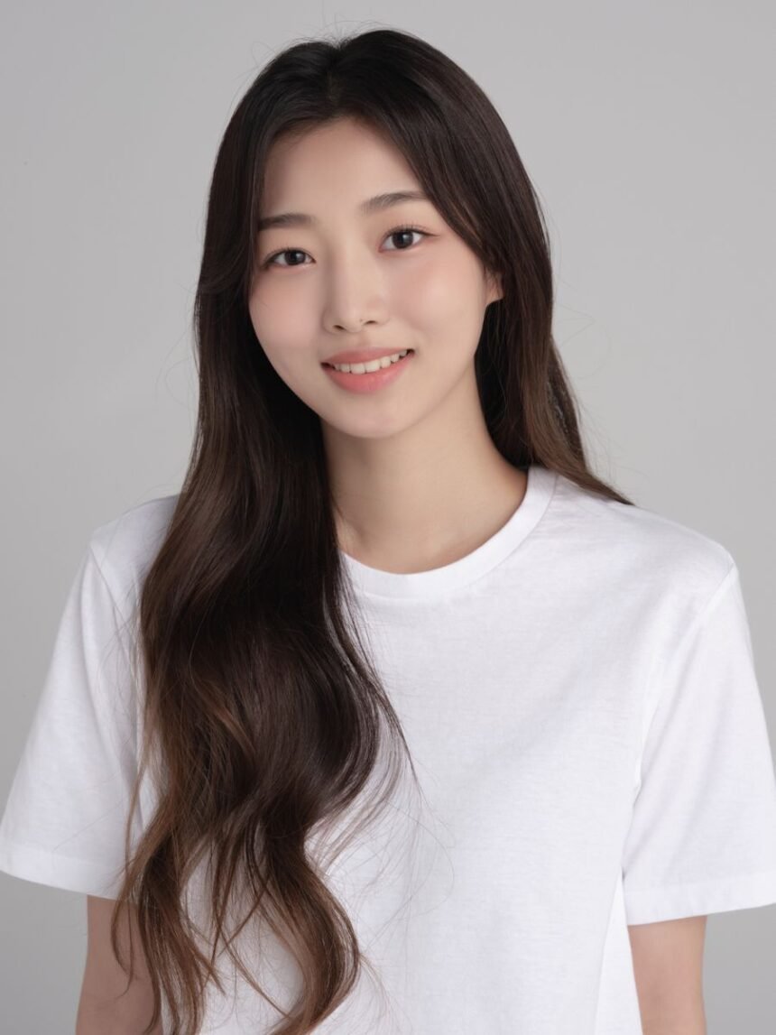 malaysian actress headshot 4k kdrama