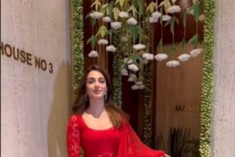 american actress traditional dress 4k kollywood
