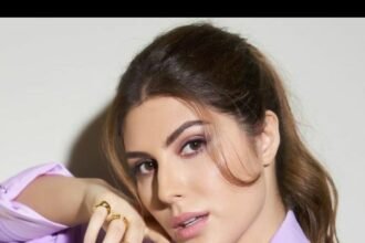 norwegian actress glamorous ultra hd bollywood
