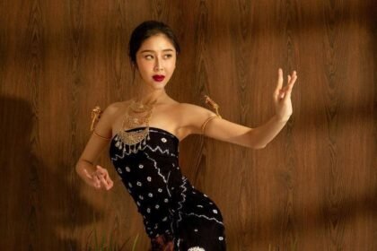 indonesian actress traditional dress 8k hollywood