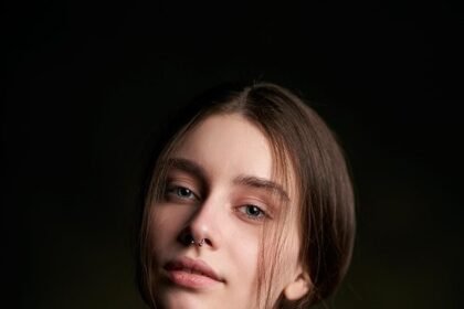 portrait wallpaper ultra hd light portrait mode