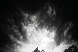 portrait wallpaper hd moody lock screen