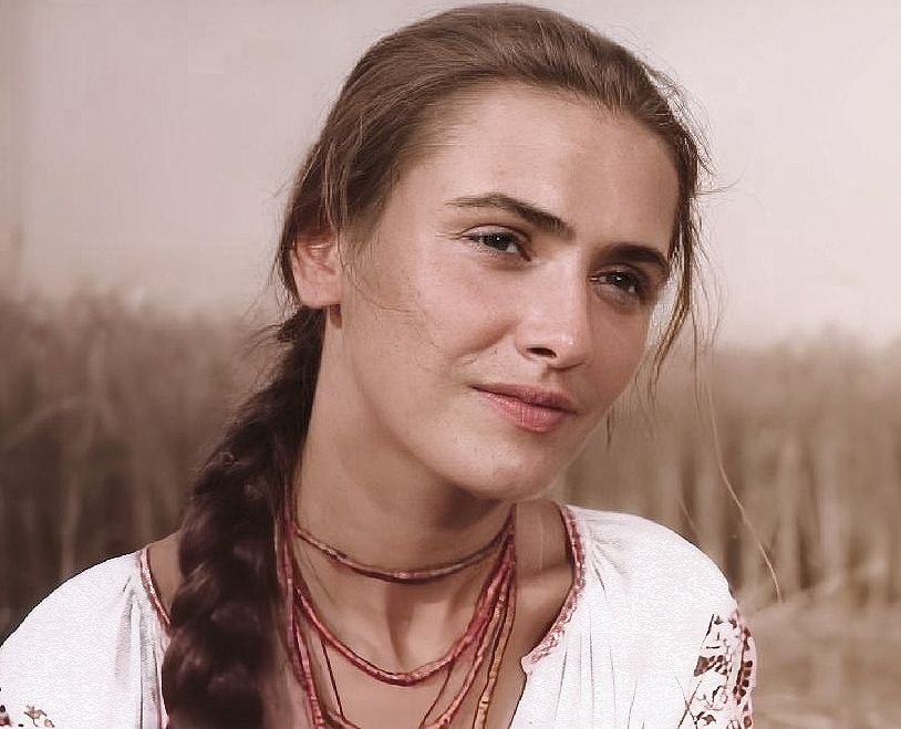 ukrainian actress minimal makeup 8k cdrama